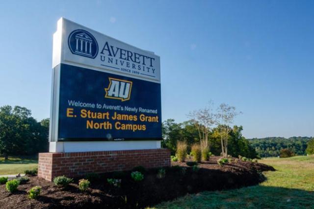 Averett University Welcome sign